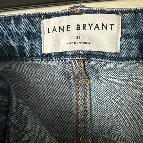 EUC lane Bryant capri jeans - Picture 2 of 5